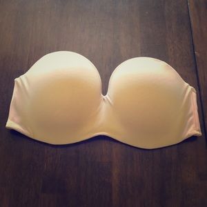 Victoria’s Secret Strapless Bra